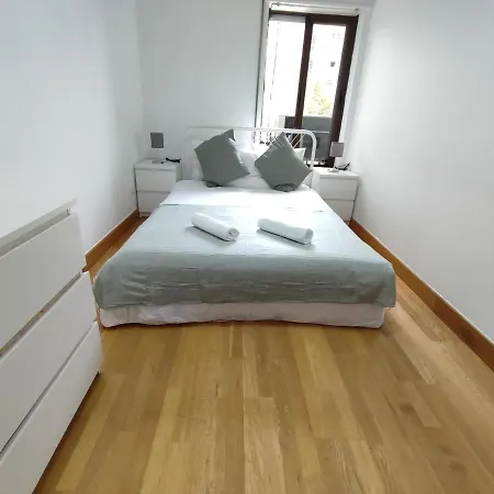 Theorynomadrooms Al Lisboa-Republica Vendégház