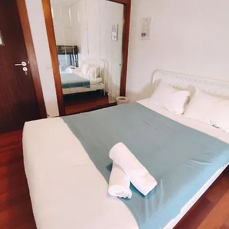 Theorynomadrooms Al Lisboa-Republica Πανσιόν Lisboa